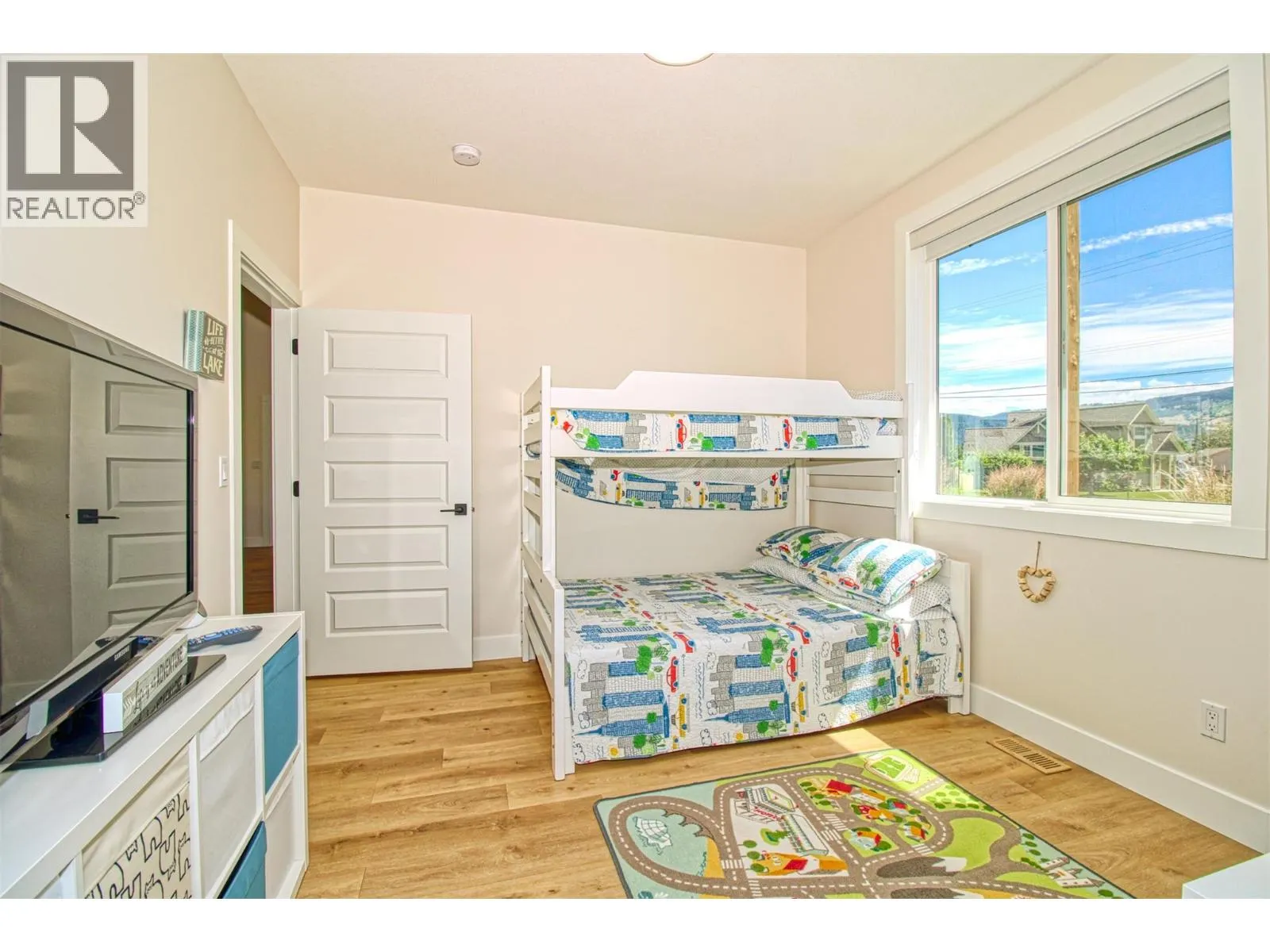 7250 Fintry Delta Road