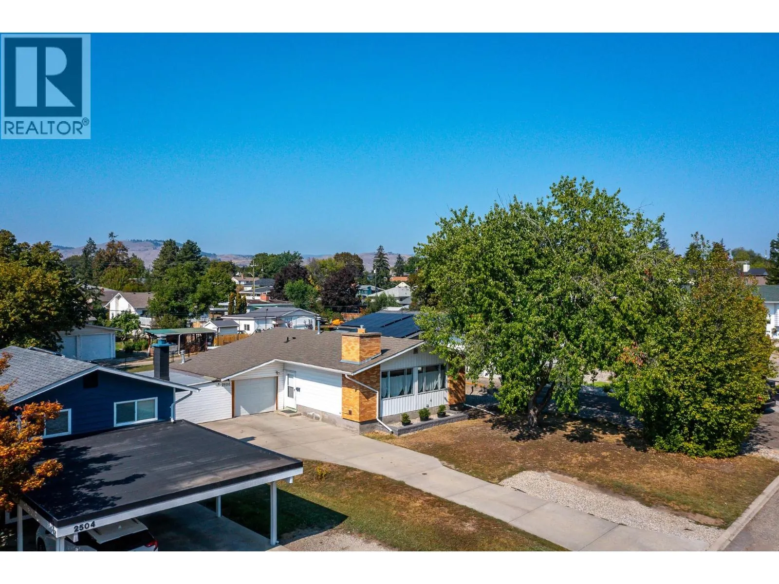 2506 14 Street