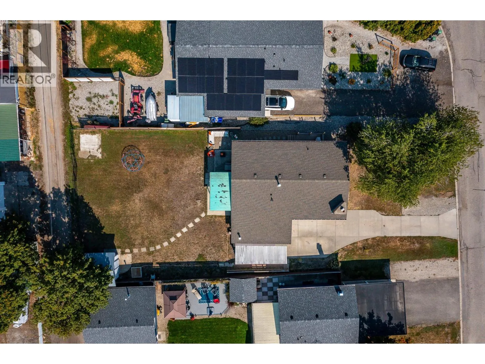 2506 14 Street