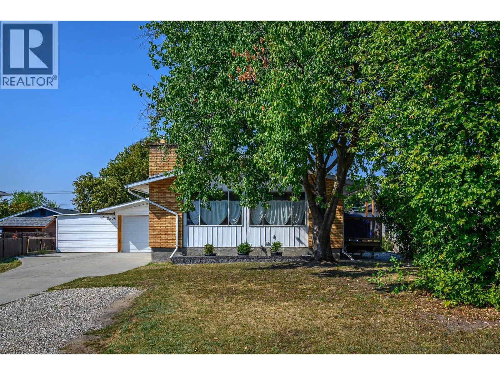 2506 14 Street