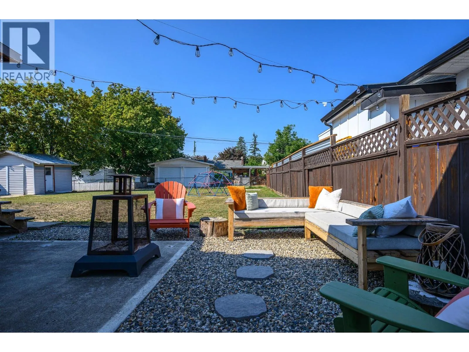 2506 14 Street