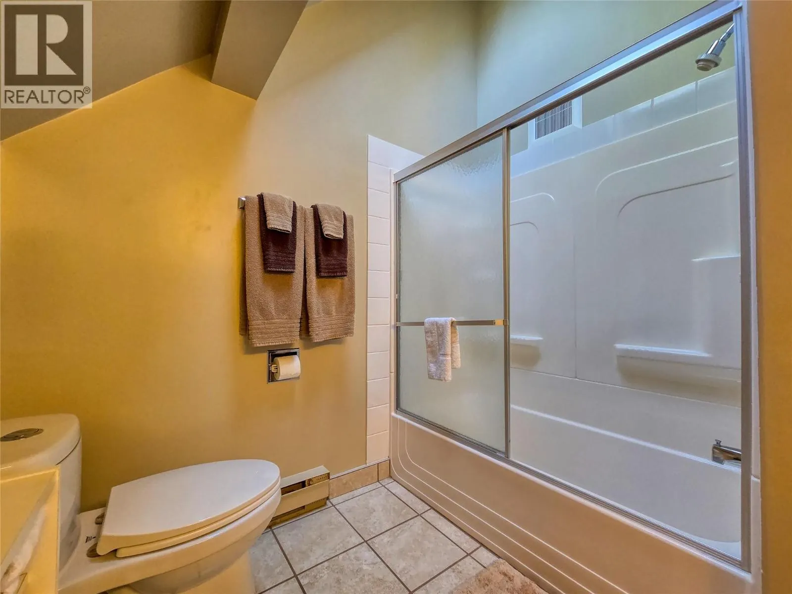 8040 Radium Golf Course Road Unit# 7