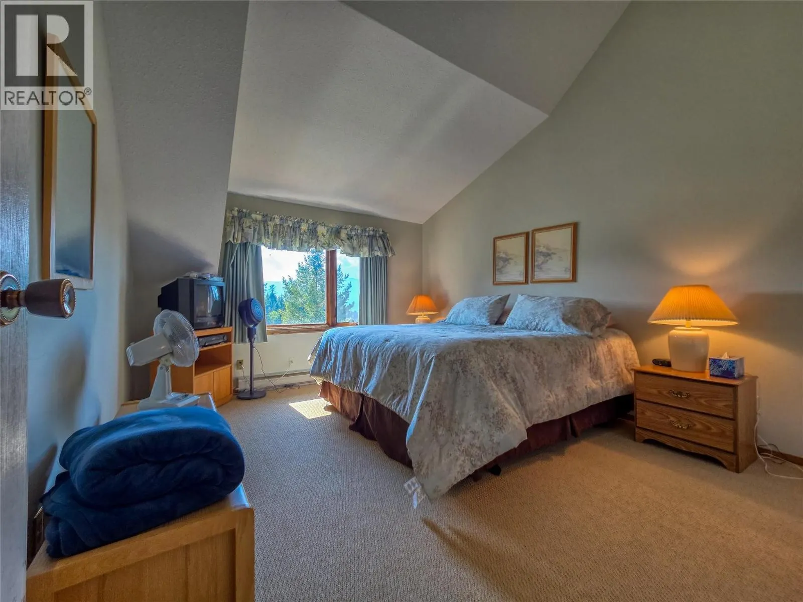 8040 Radium Golf Course Road Unit# 7