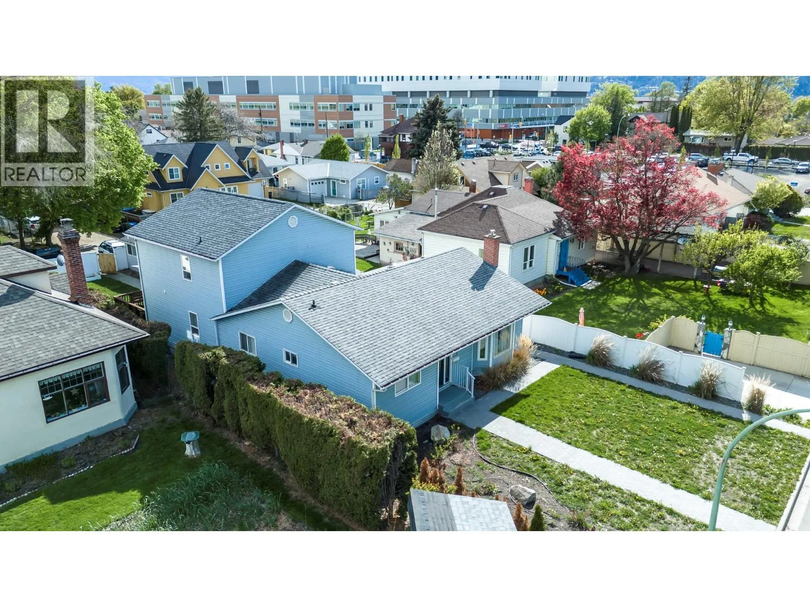 633 Glenwood Avenue