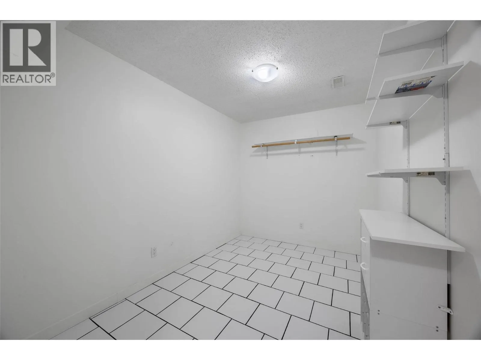 2608 BENTALL Drive