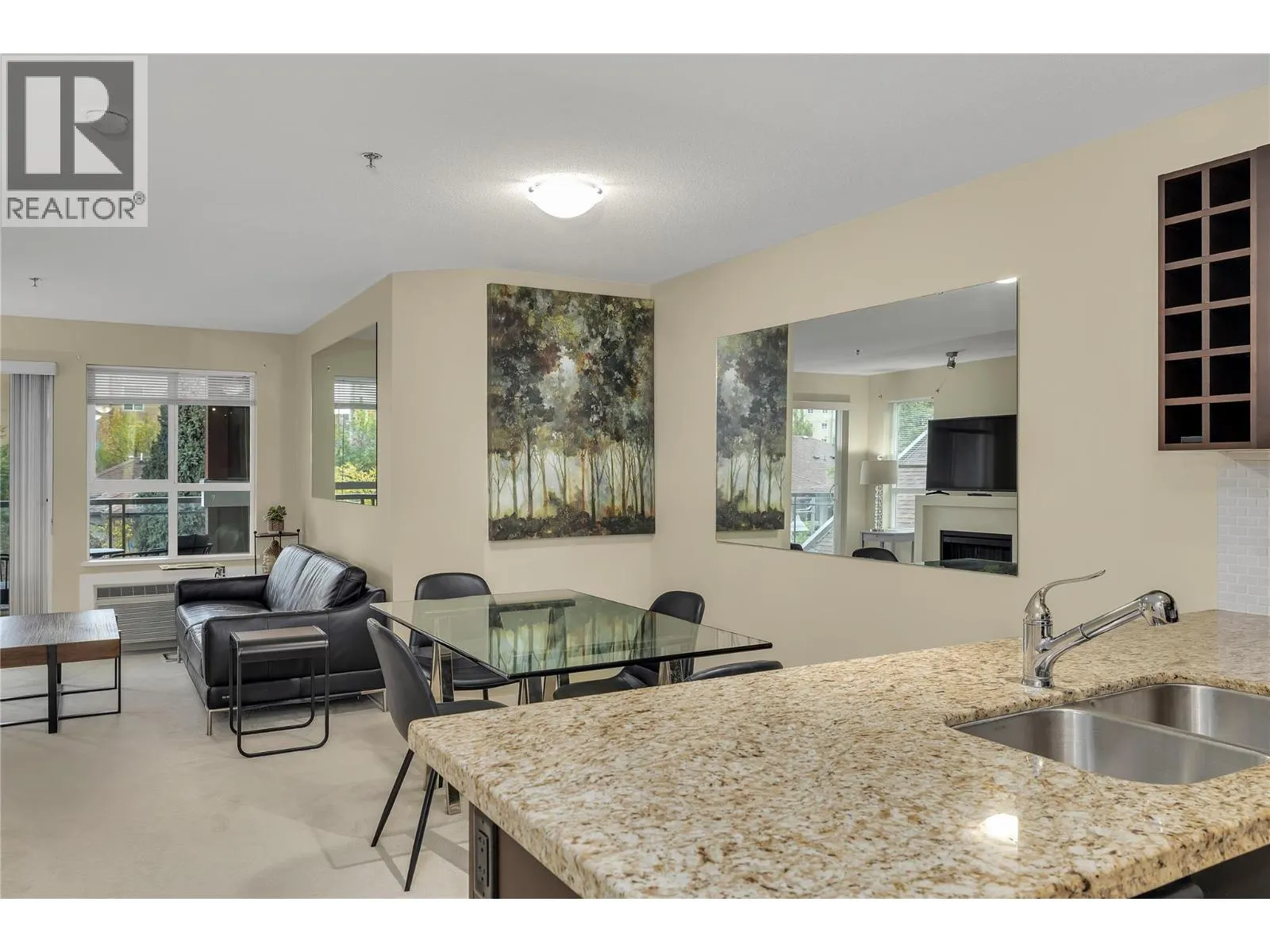 1083 Sunset Drive Unit# 314