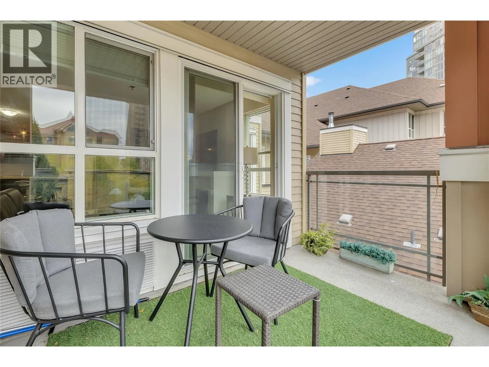 1083 Sunset Drive Unit# 314