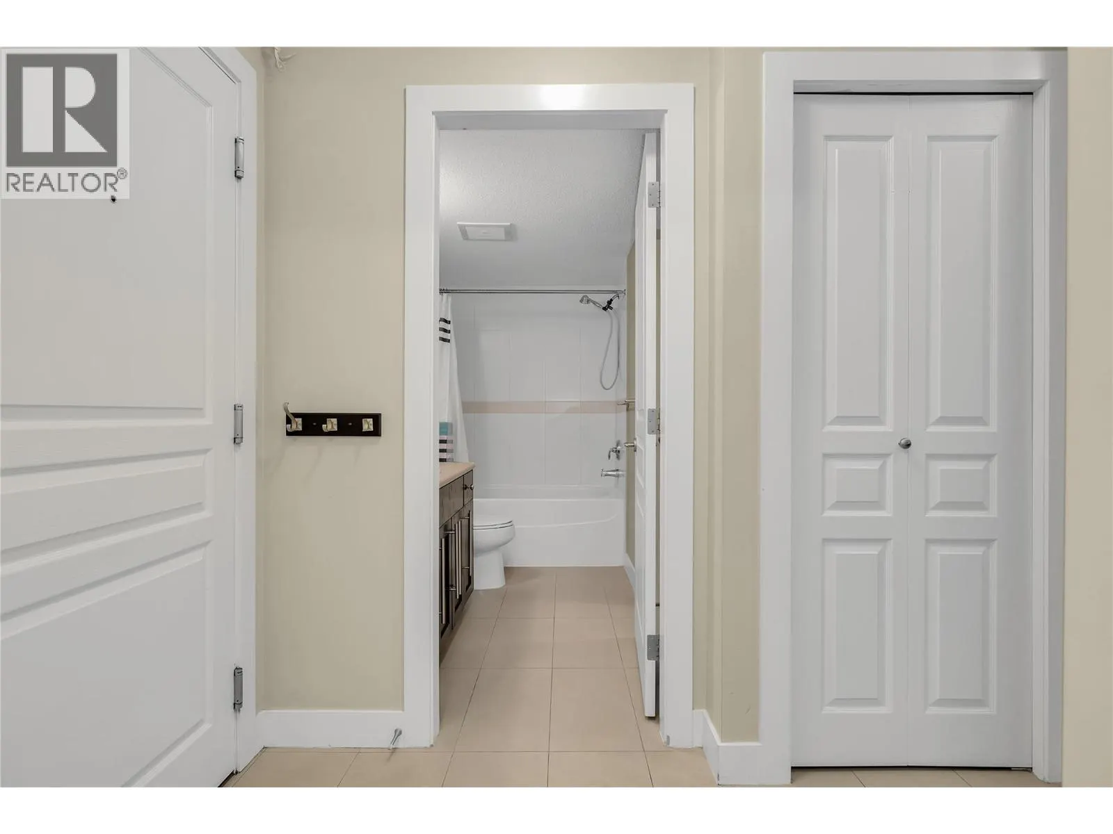 1083 Sunset Drive Unit# 314