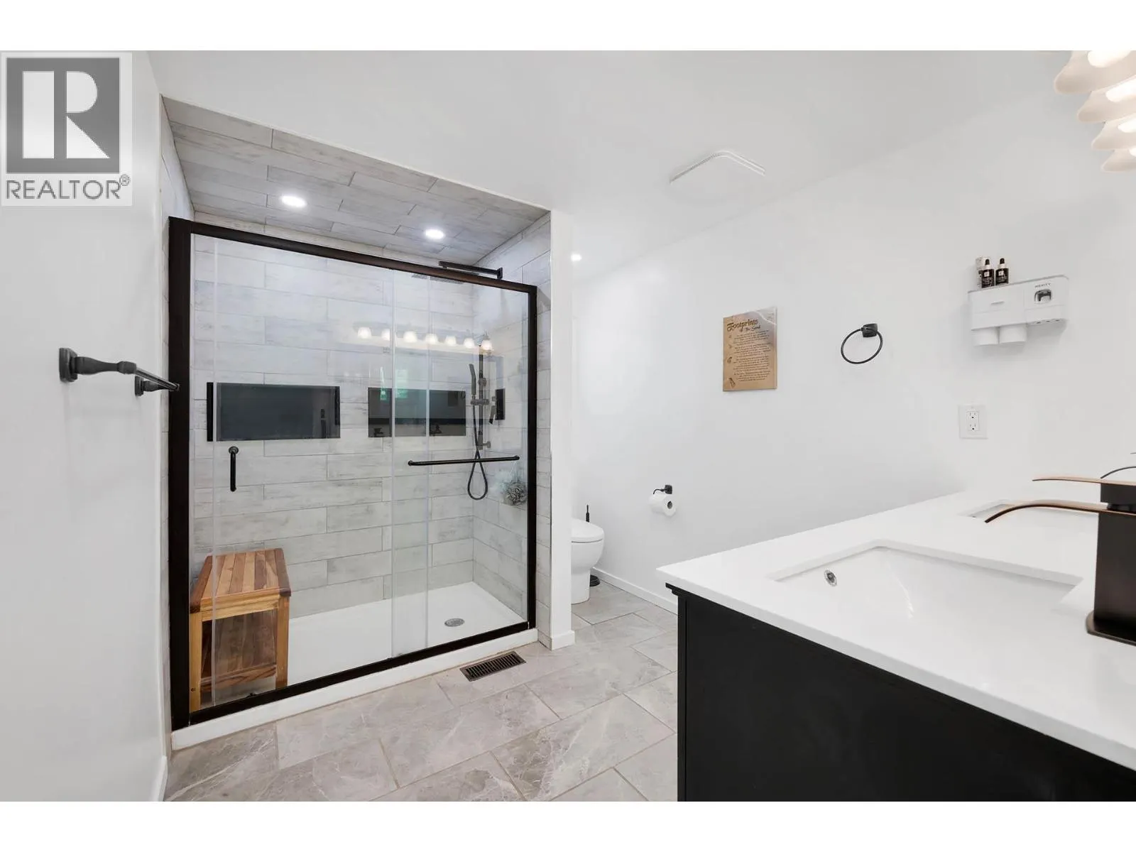 392 WALTERDALE Road