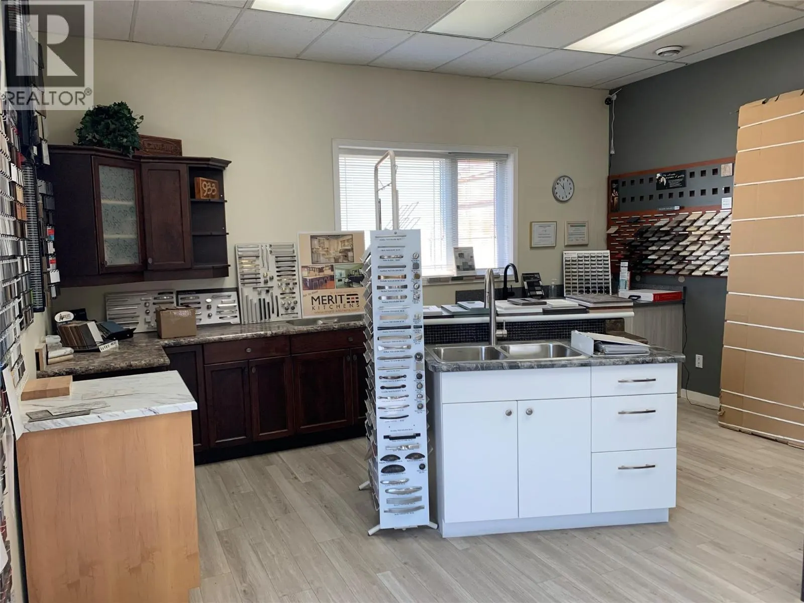 933 INDUSTRIAL #1 Road