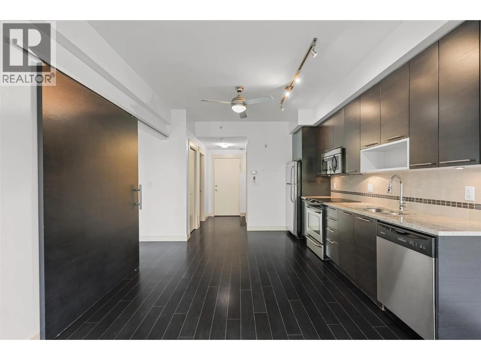 1030 TALASA Way Unit# 2411