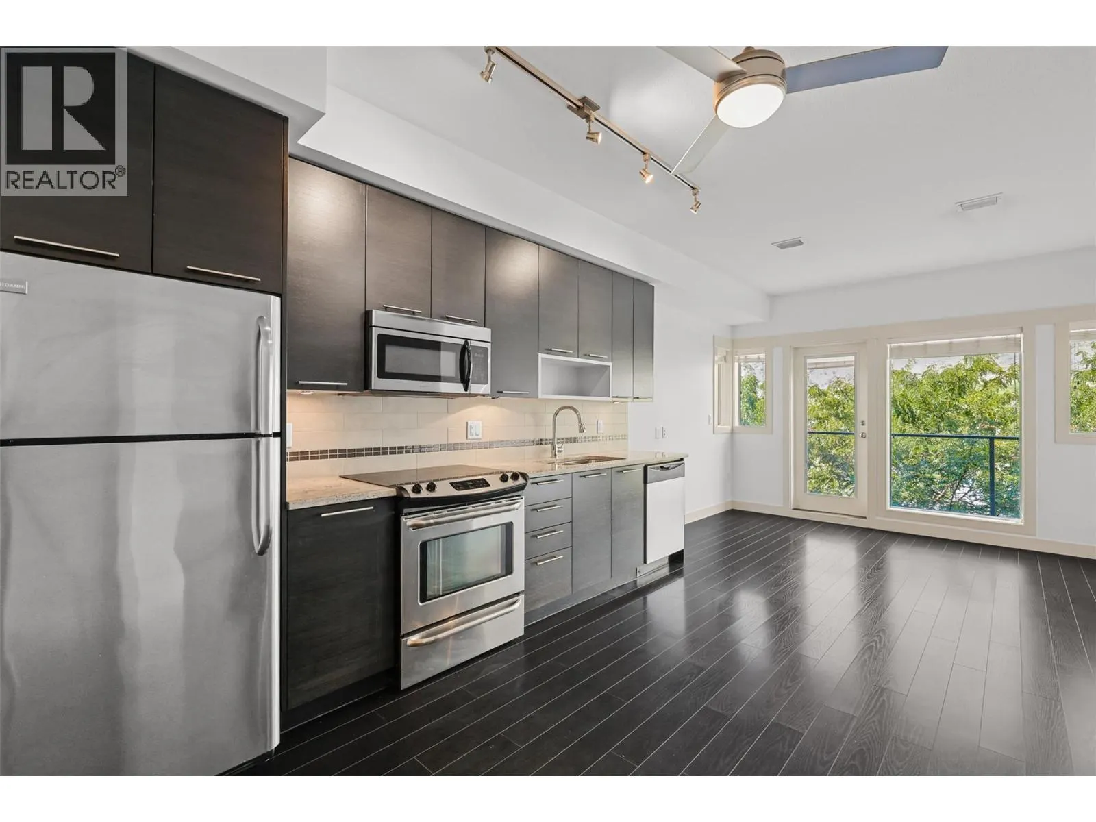 1030 TALASA Way Unit# 2411