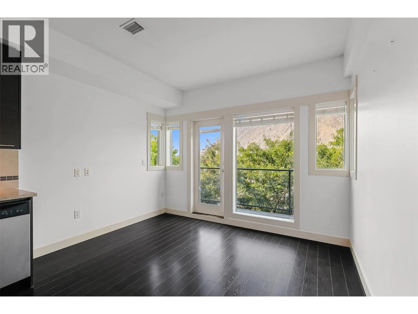 1030 TALASA Way Unit# 2411