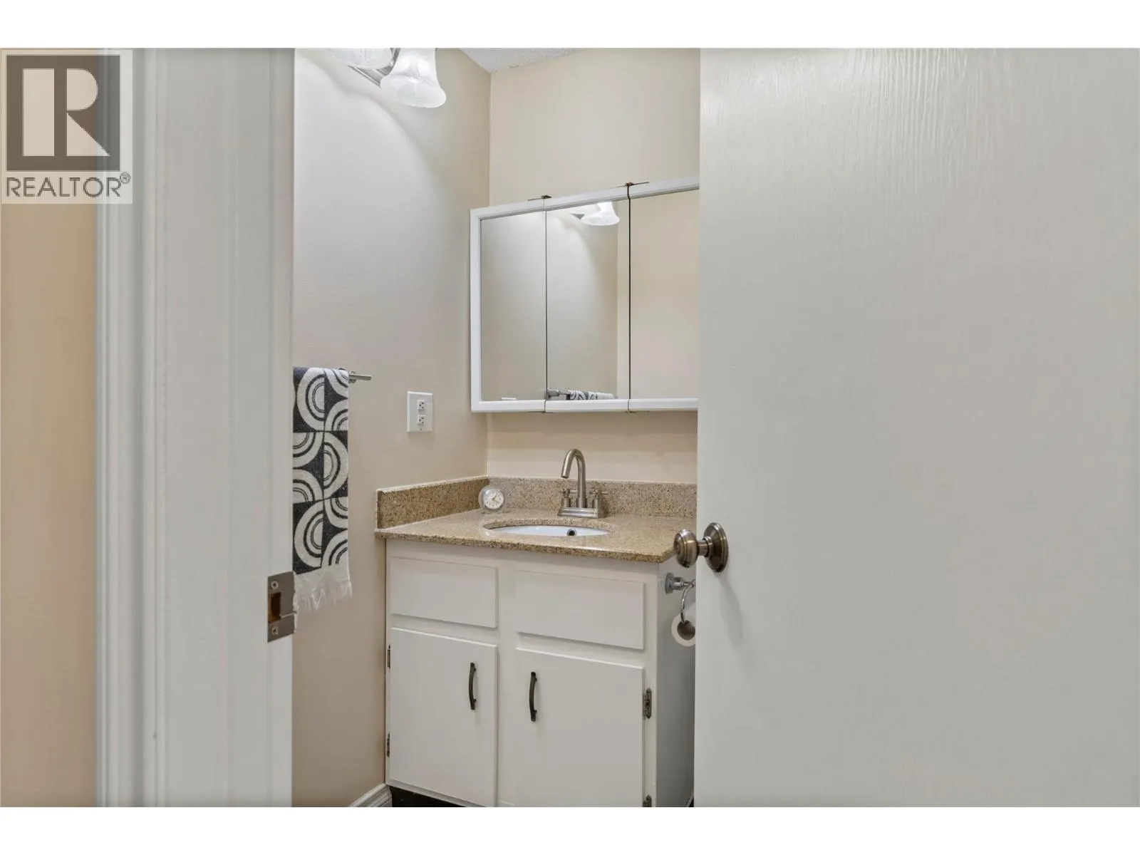 1860 Richter Street Unit# 205 Lot# SL 11