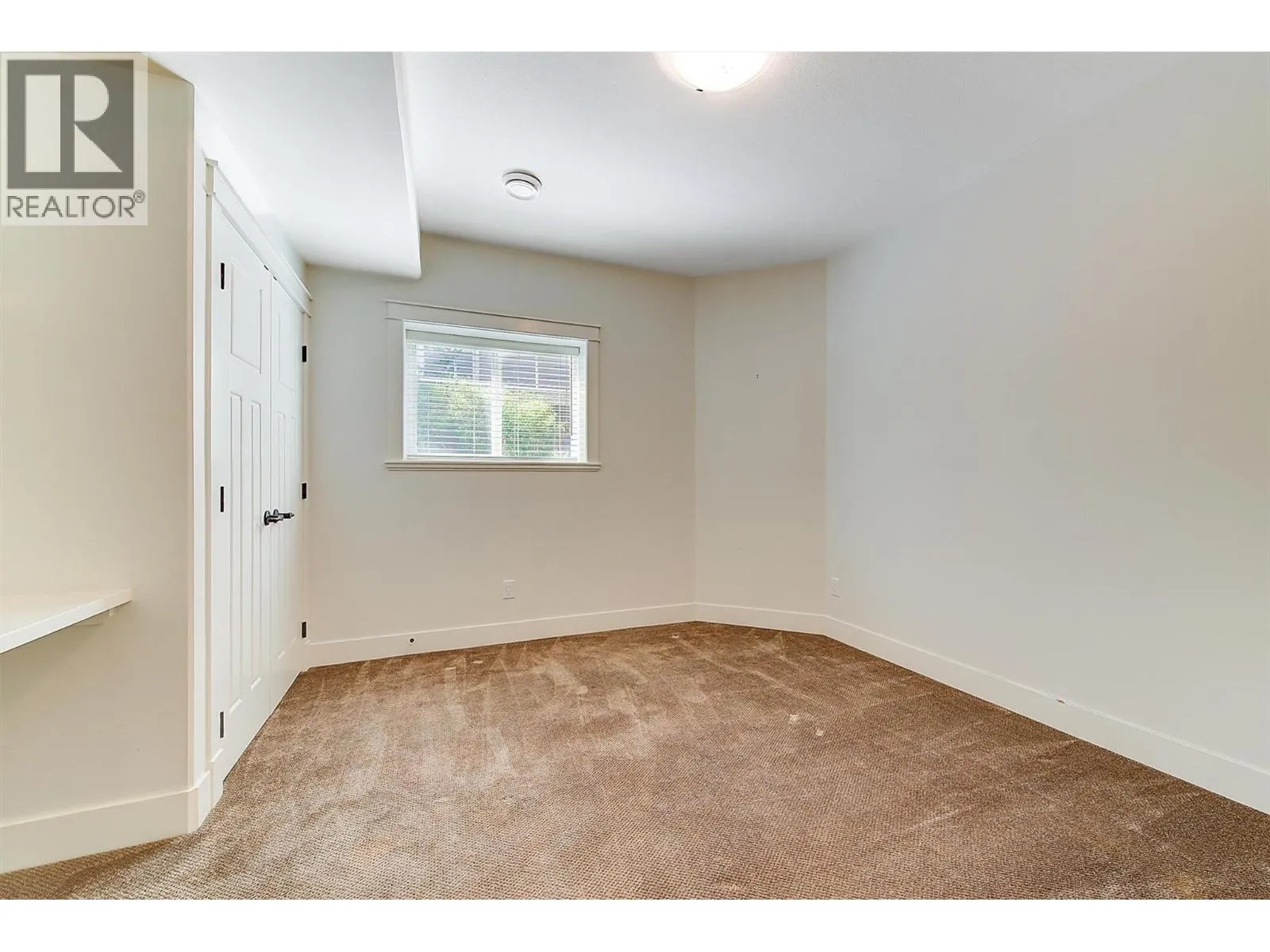 2423 Paramount Drive