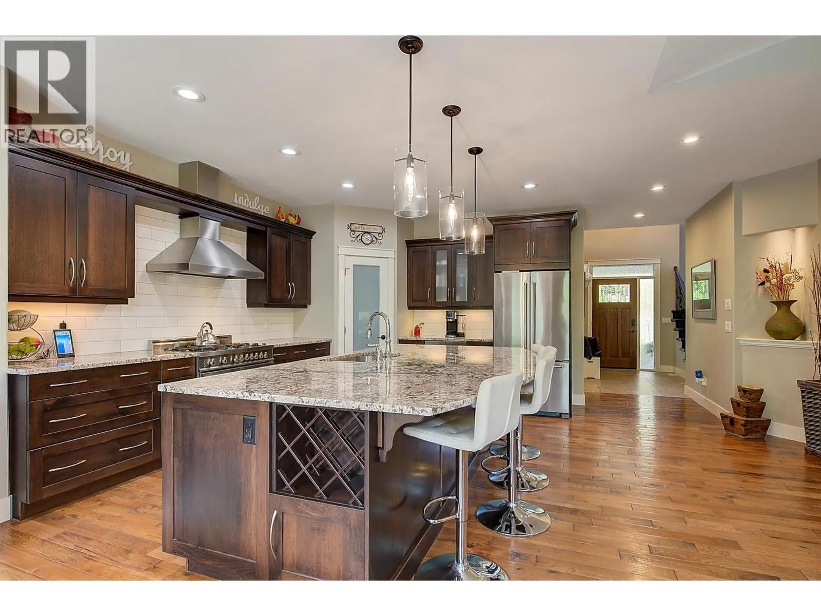 2423 Paramount Drive