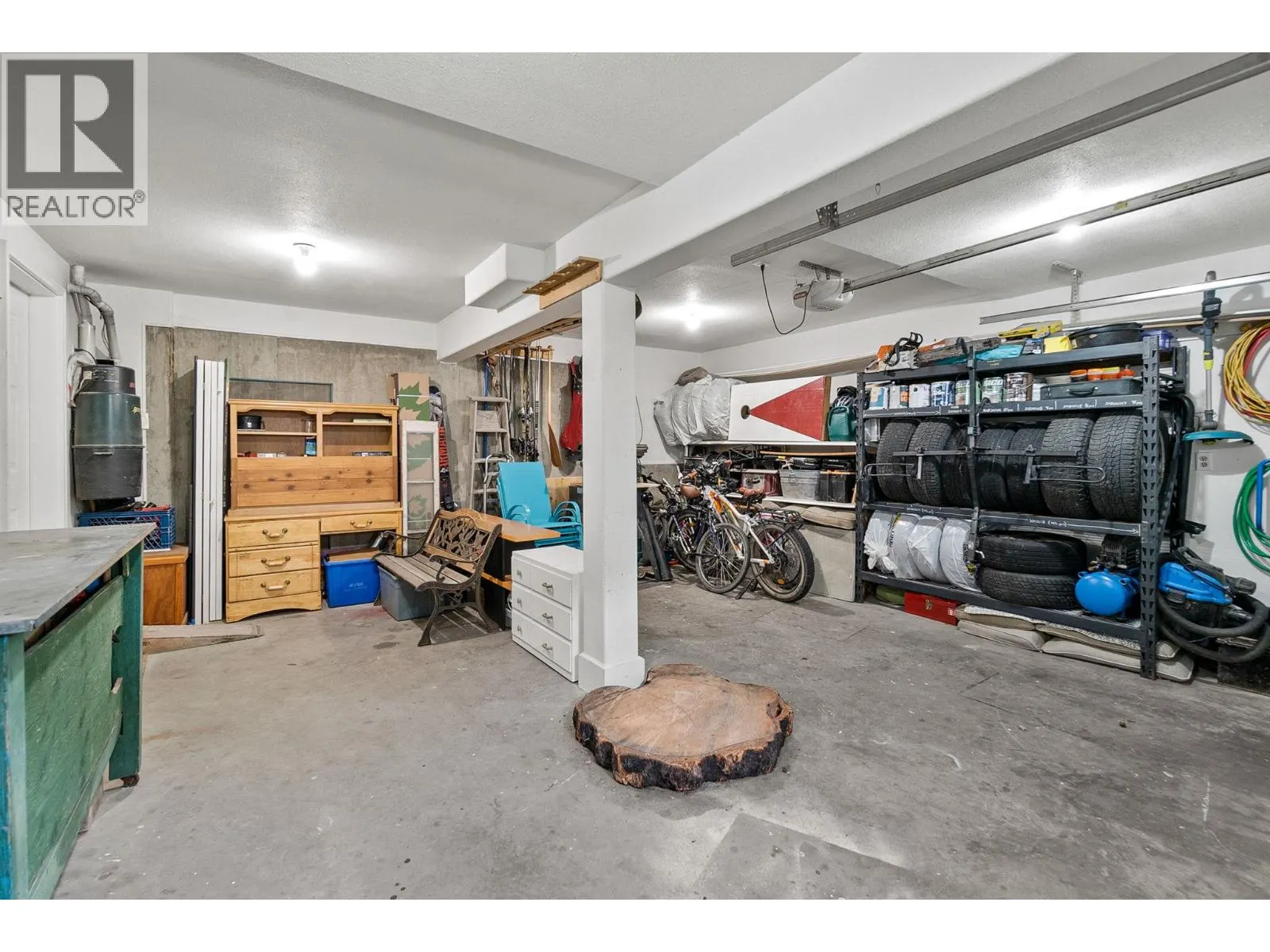 712 Creekside Road