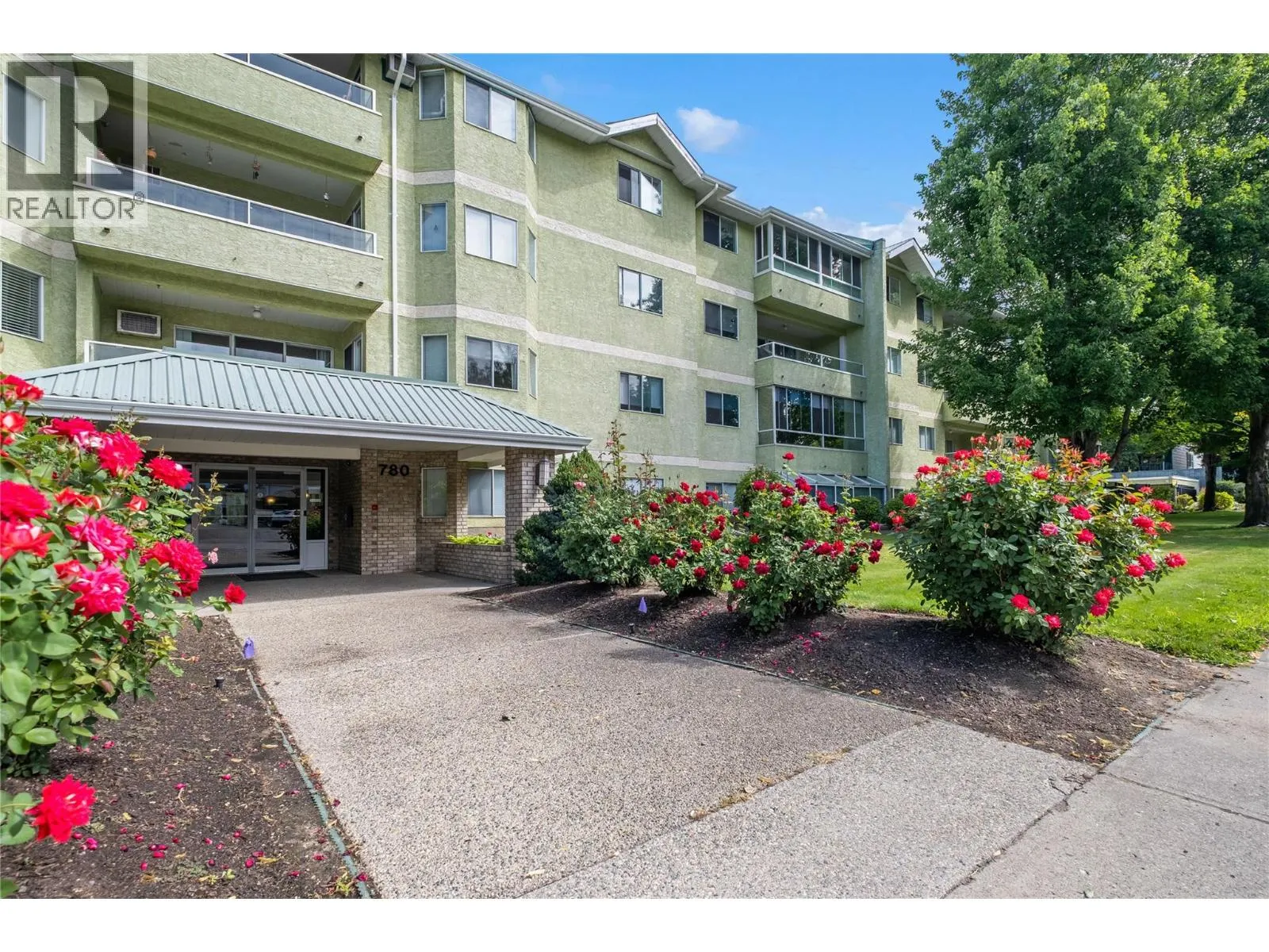 780 Houghton Road Unit# 405