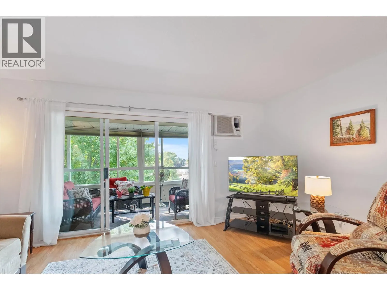 780 Houghton Road Unit# 405
