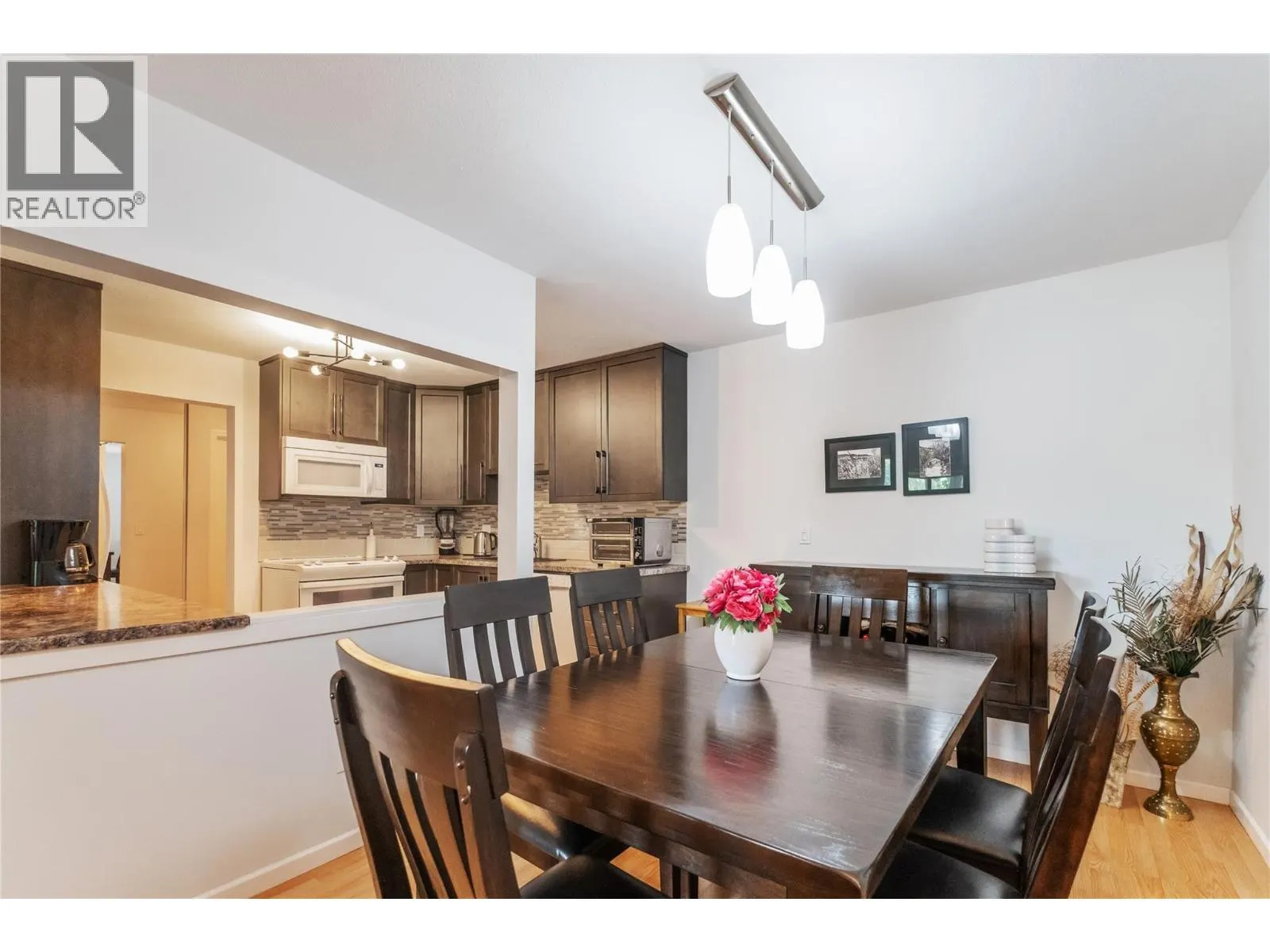 780 Houghton Road Unit# 405