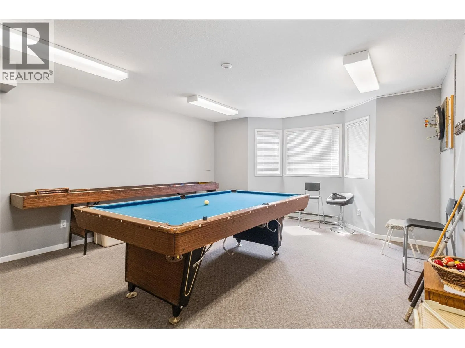 780 Houghton Road Unit# 405