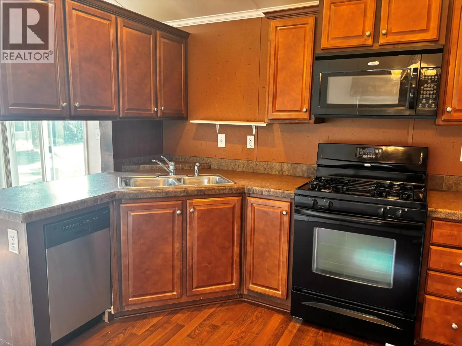 3980 Squilax-Anglemont Road Unit# 291