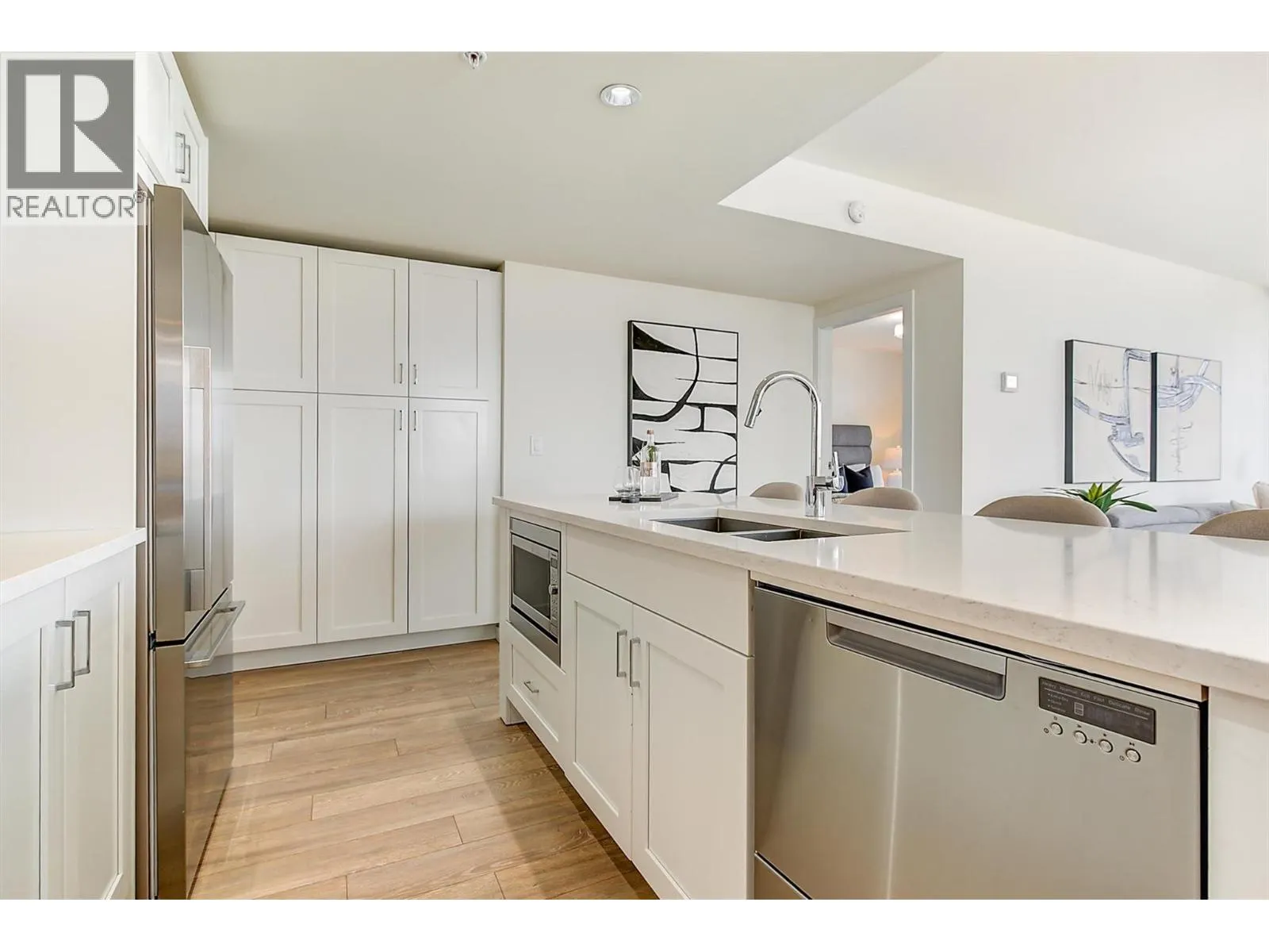 485 Groves Avenue Unit# 502