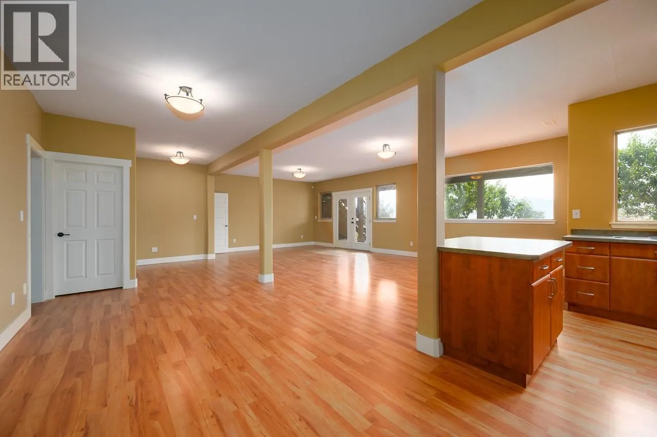 1067 QUAIL Drive