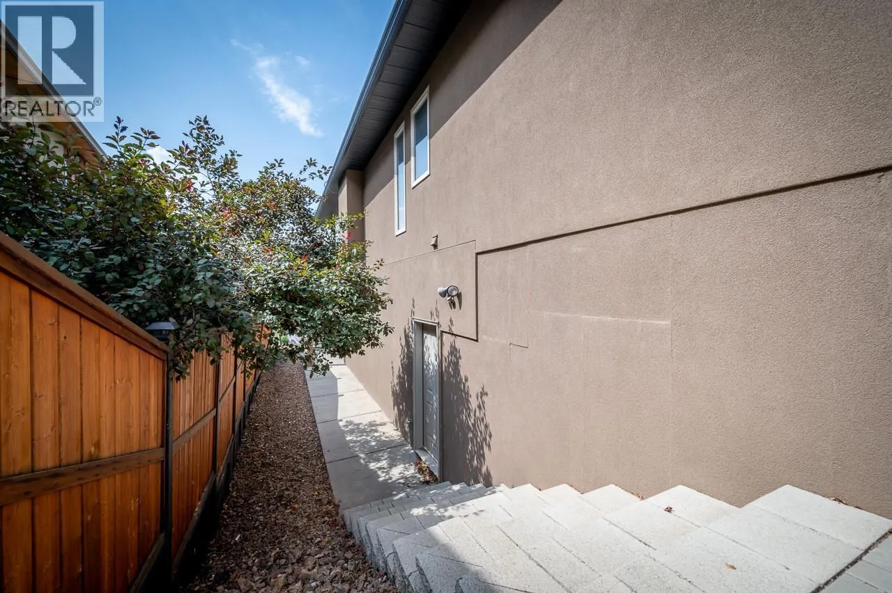 1067 QUAIL Drive