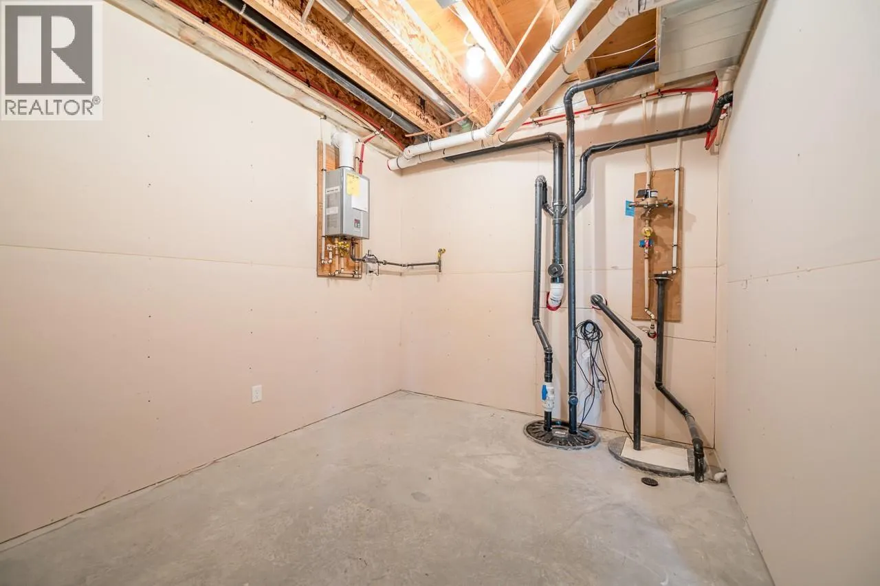 1067 QUAIL Drive