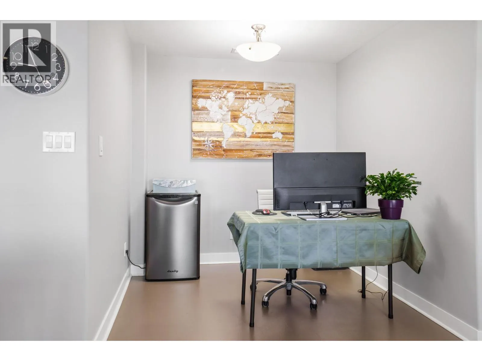 1160 Bernard Avenue Unit# 1203