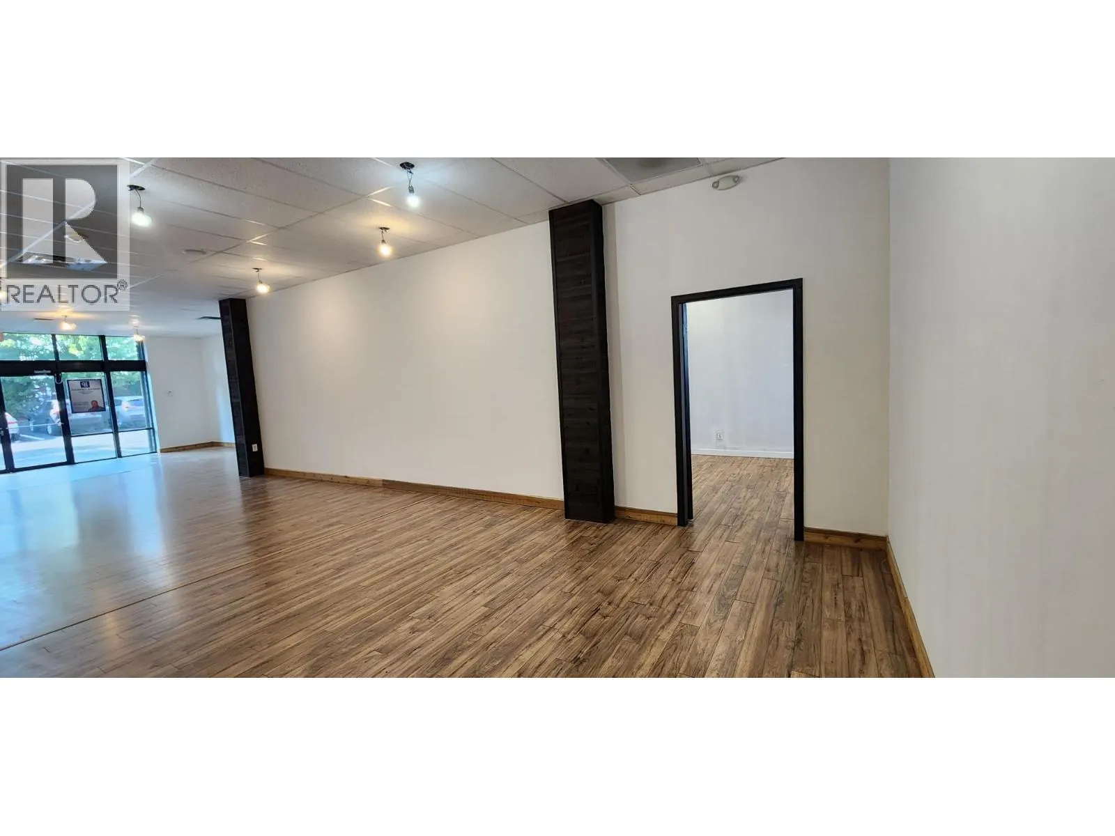 2500 53 Avenue Unit# 102