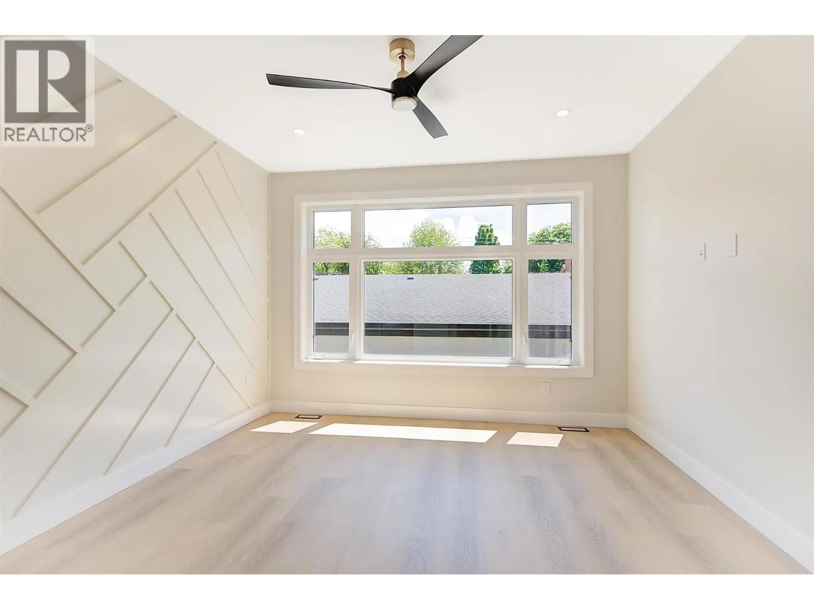 839 Lawson Avenue Unit# 3