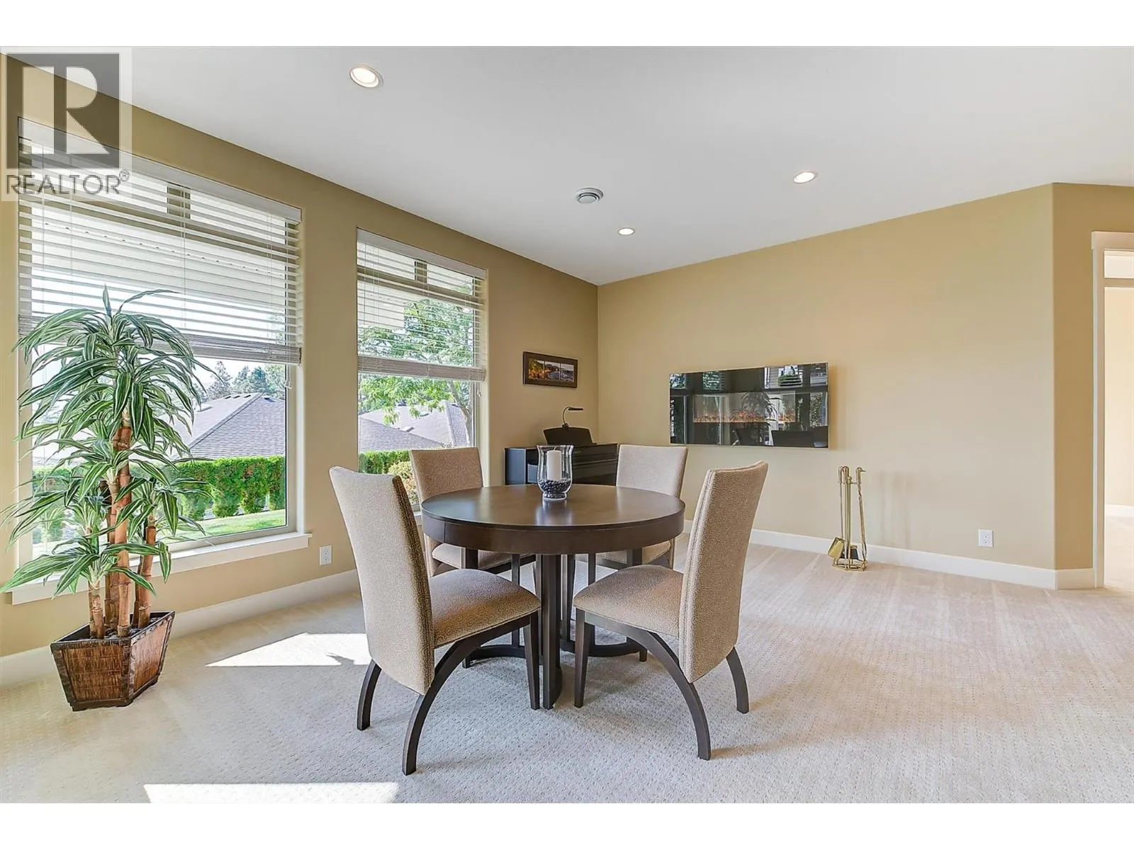4035 Gellatly Road Unit# 160