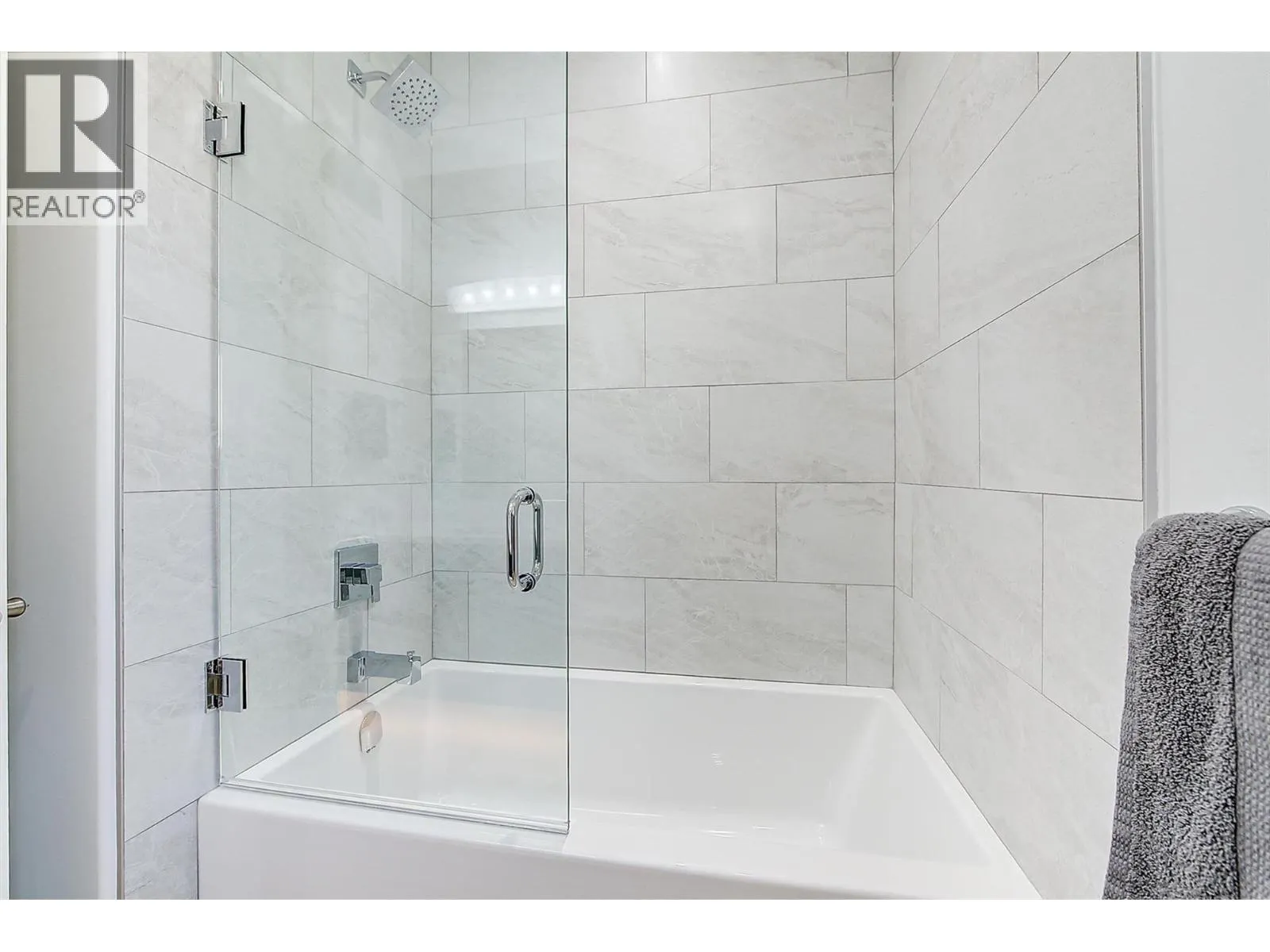 4035 Gellatly Road Unit# 160