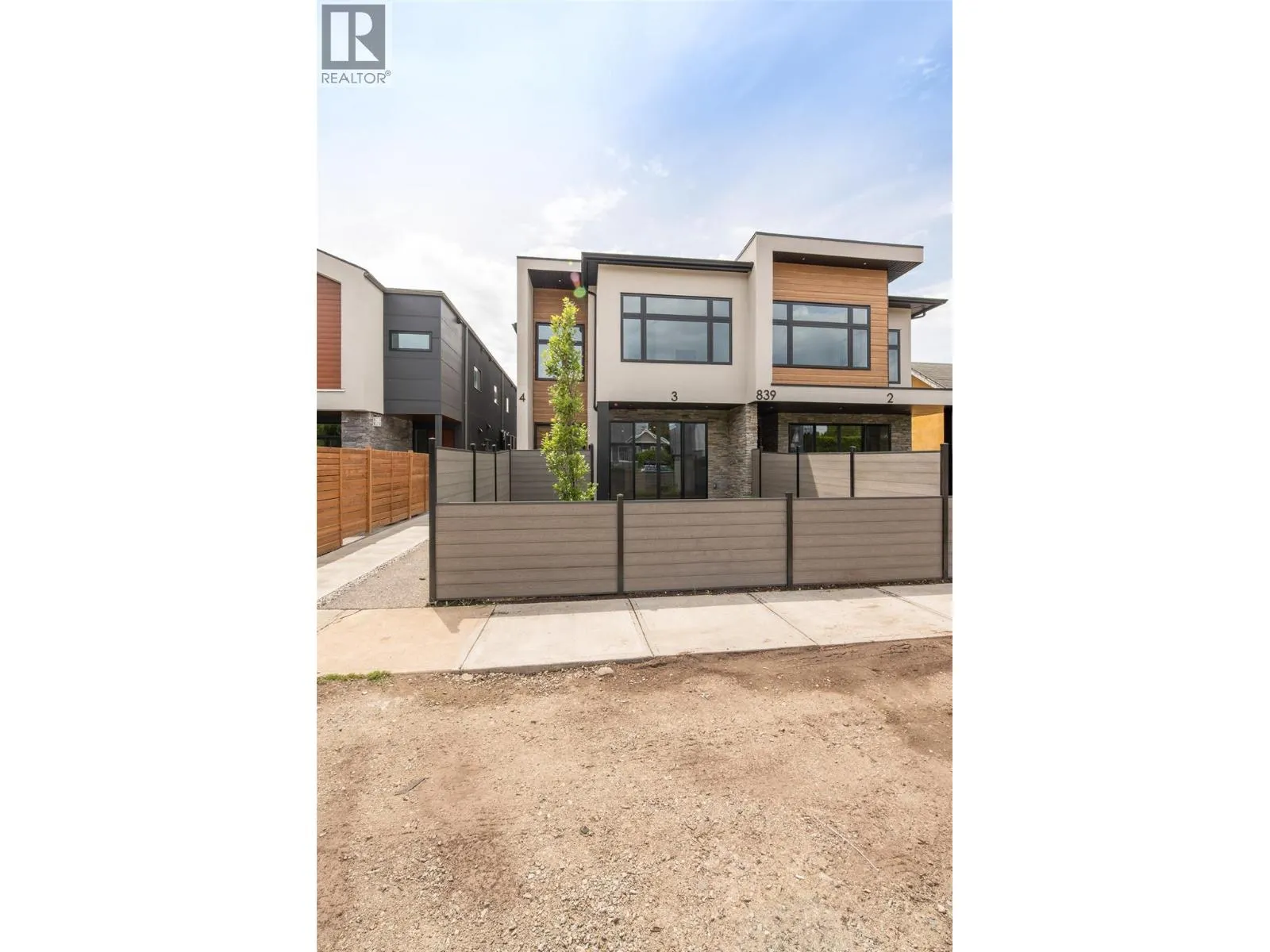 839 Lawson Avenue Unit# 4