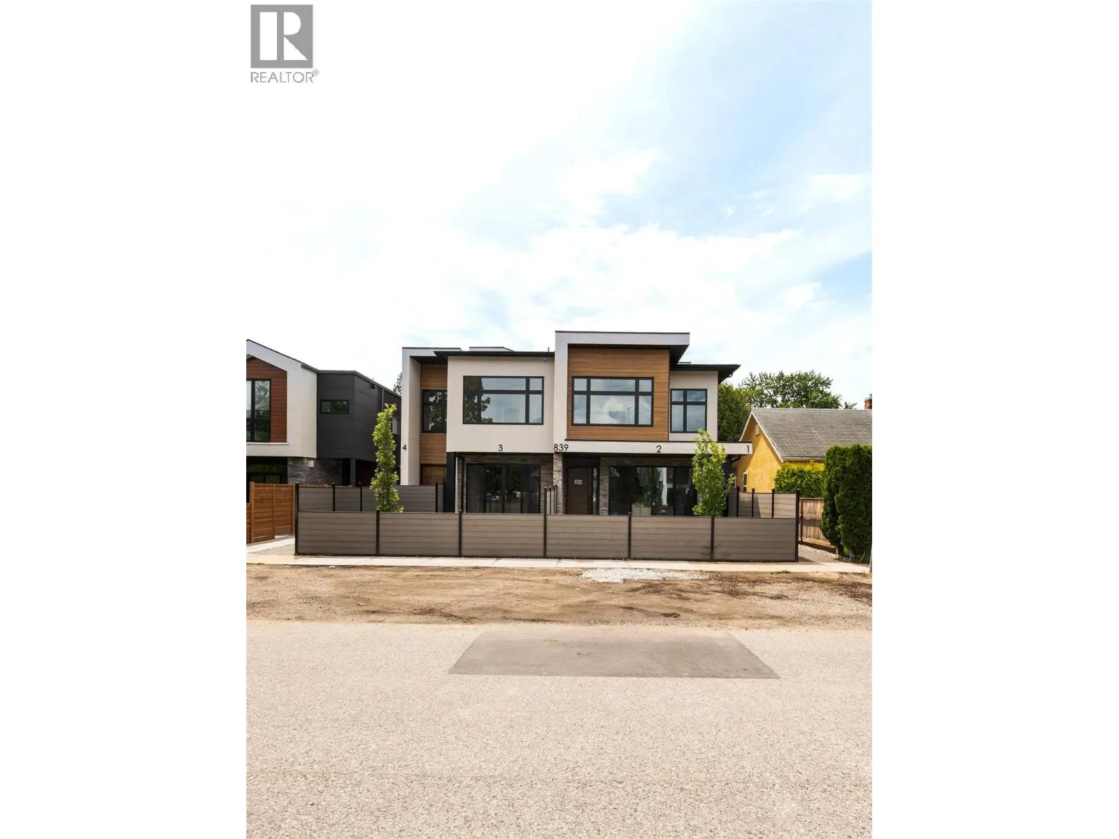 839 Lawson Avenue Unit# 4
