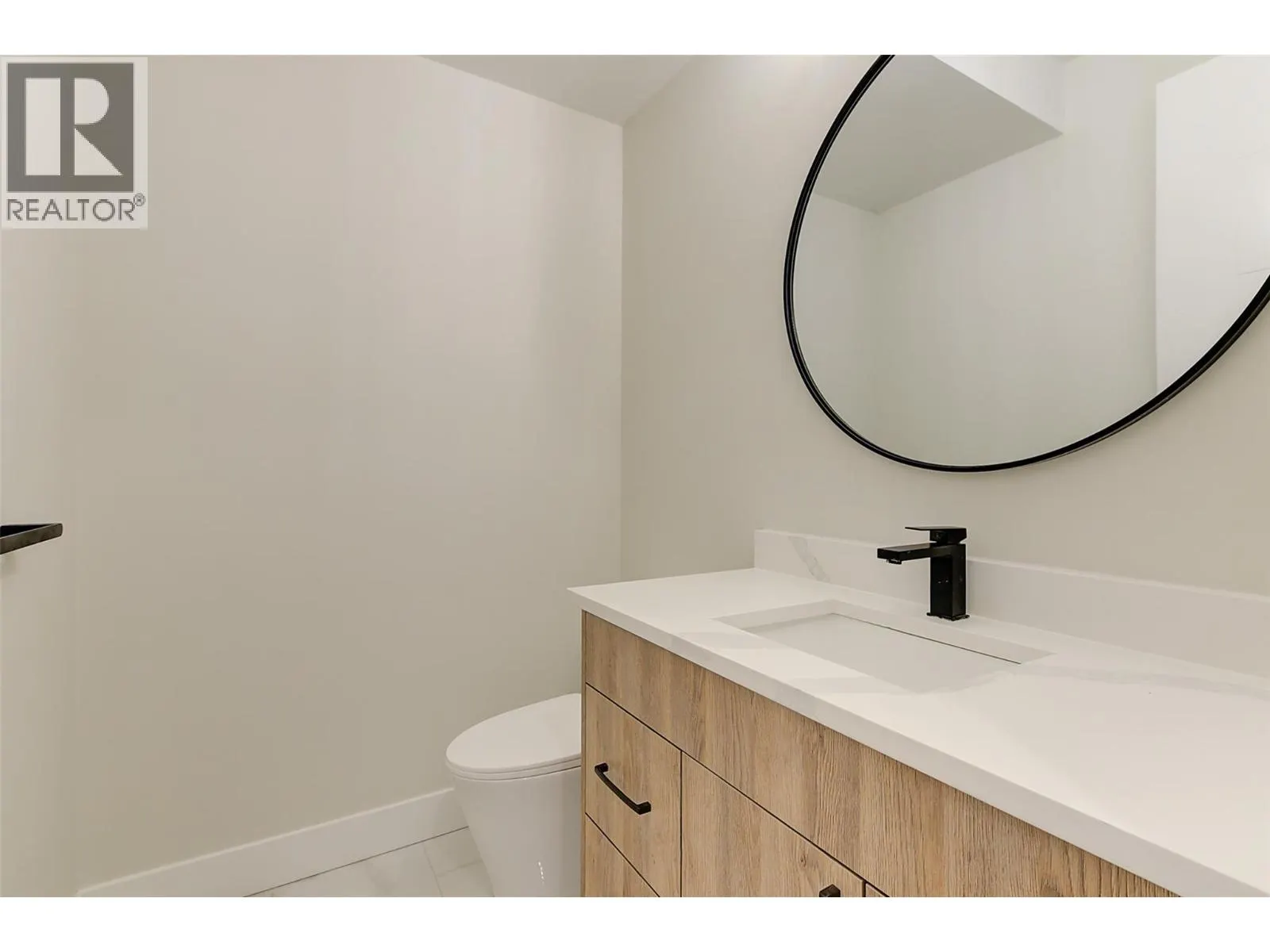 839 Lawson Avenue Unit# 4