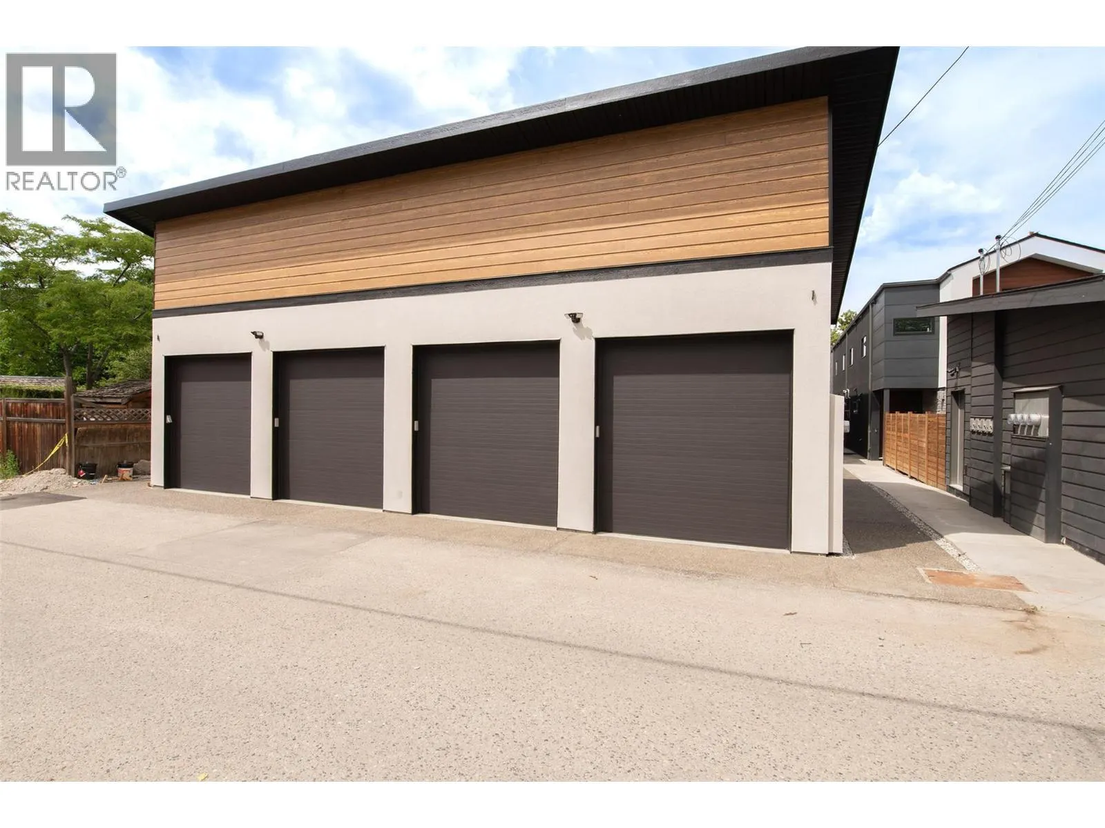 839 Lawson Avenue Unit# 4