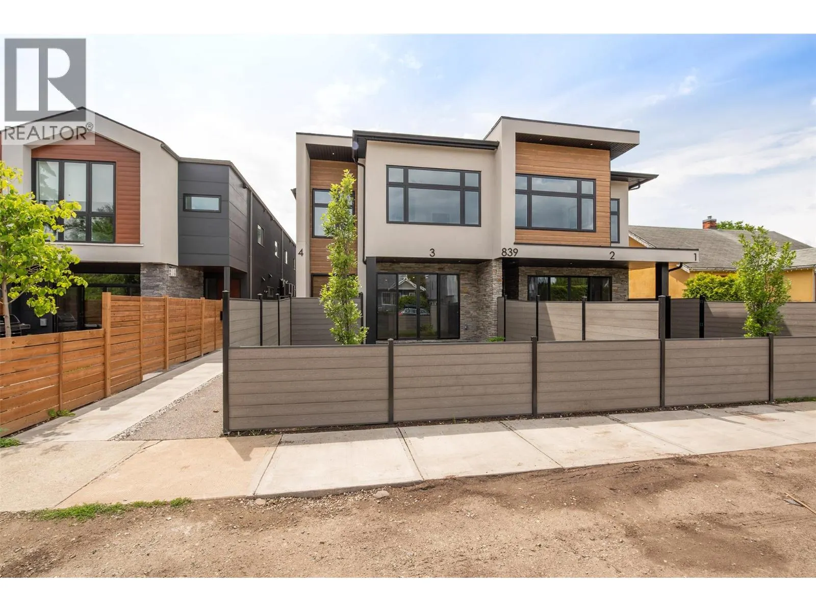 839 Lawson Avenue Unit# 4