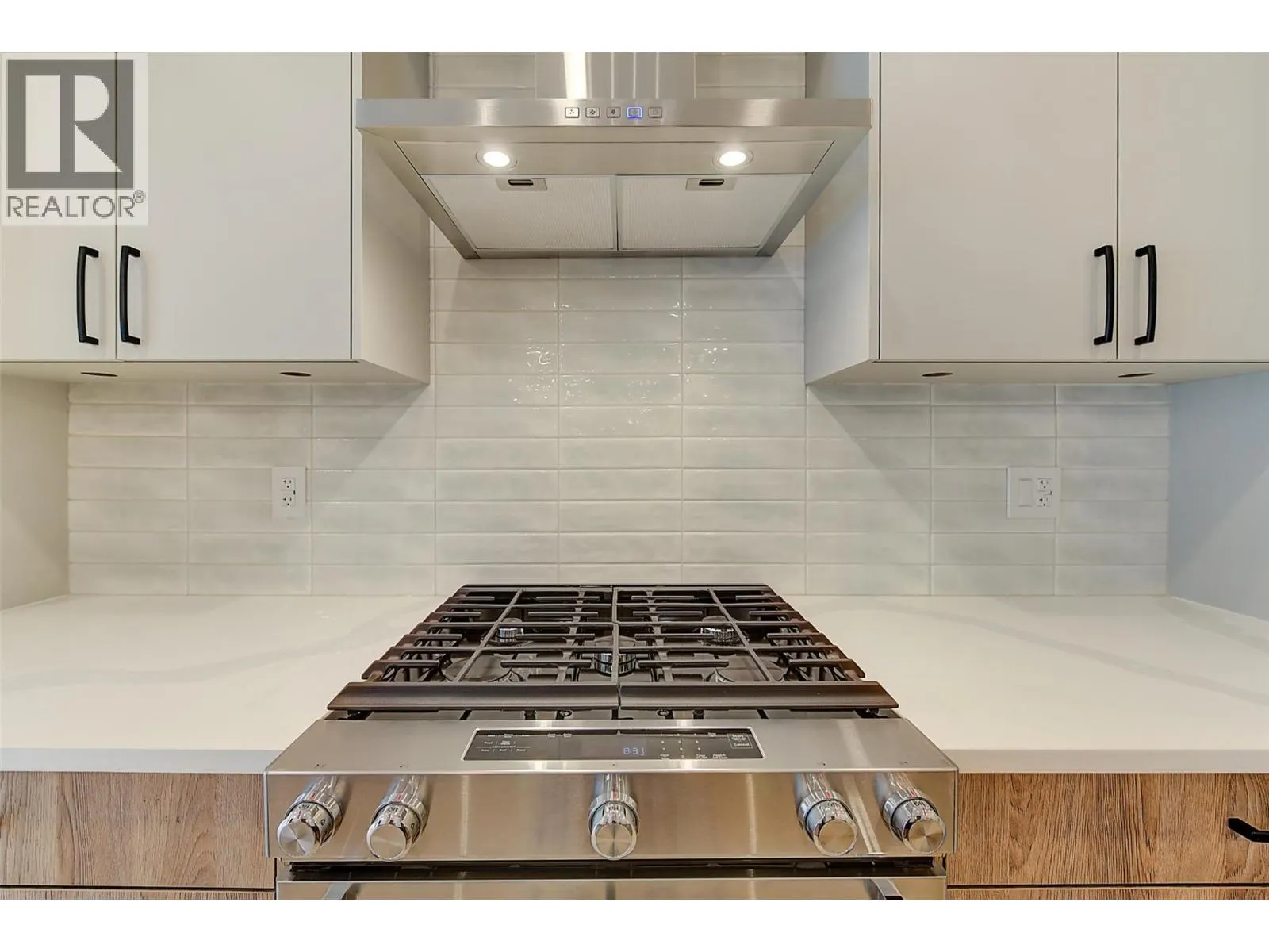 839 Lawson Avenue Unit# 4