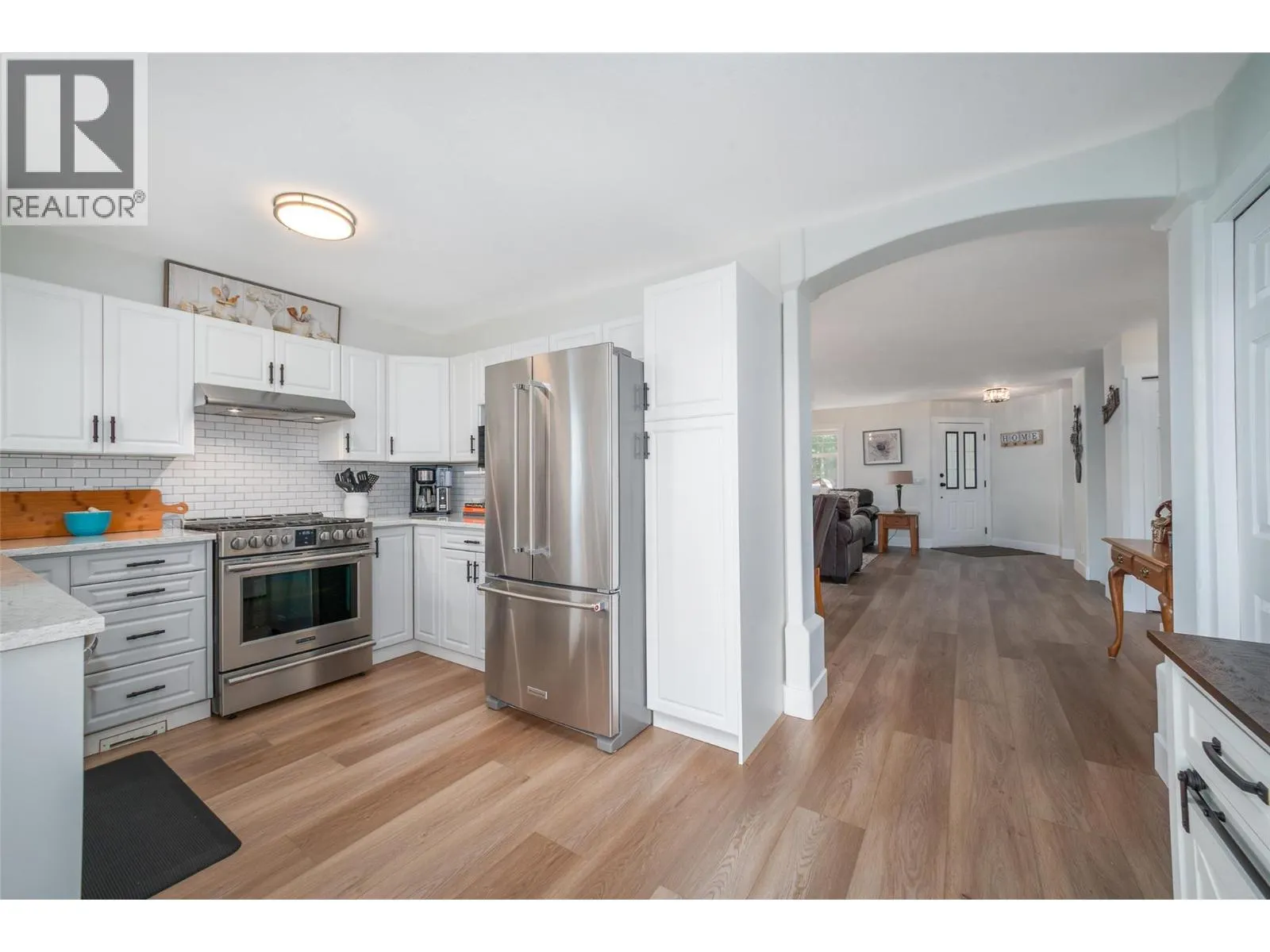 3841 Glen Canyon Drive