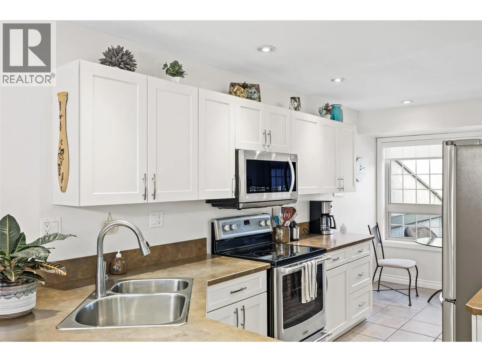 1750 Pacific Way Unit# 22