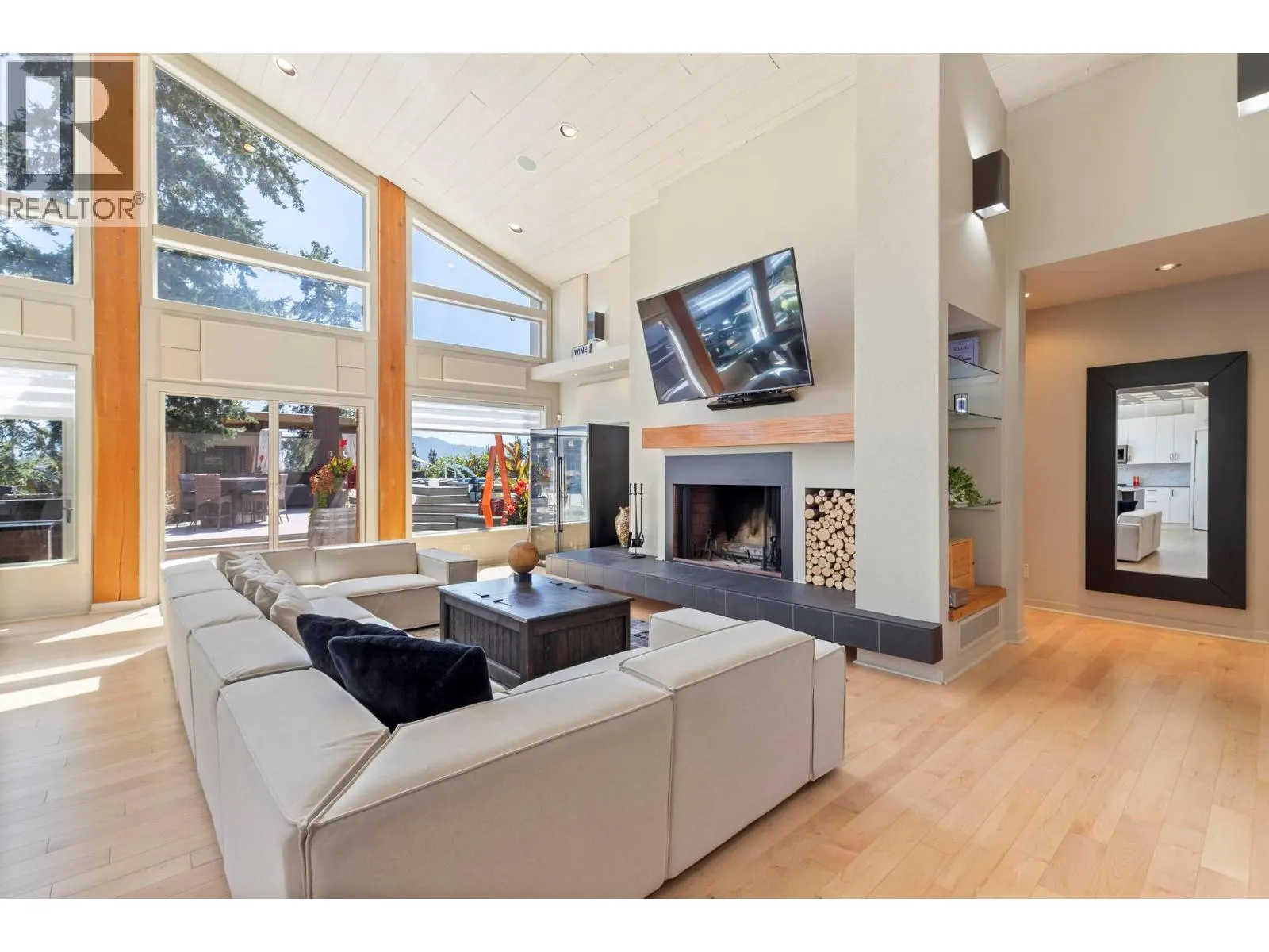 2415 Tallus Ridge Drive