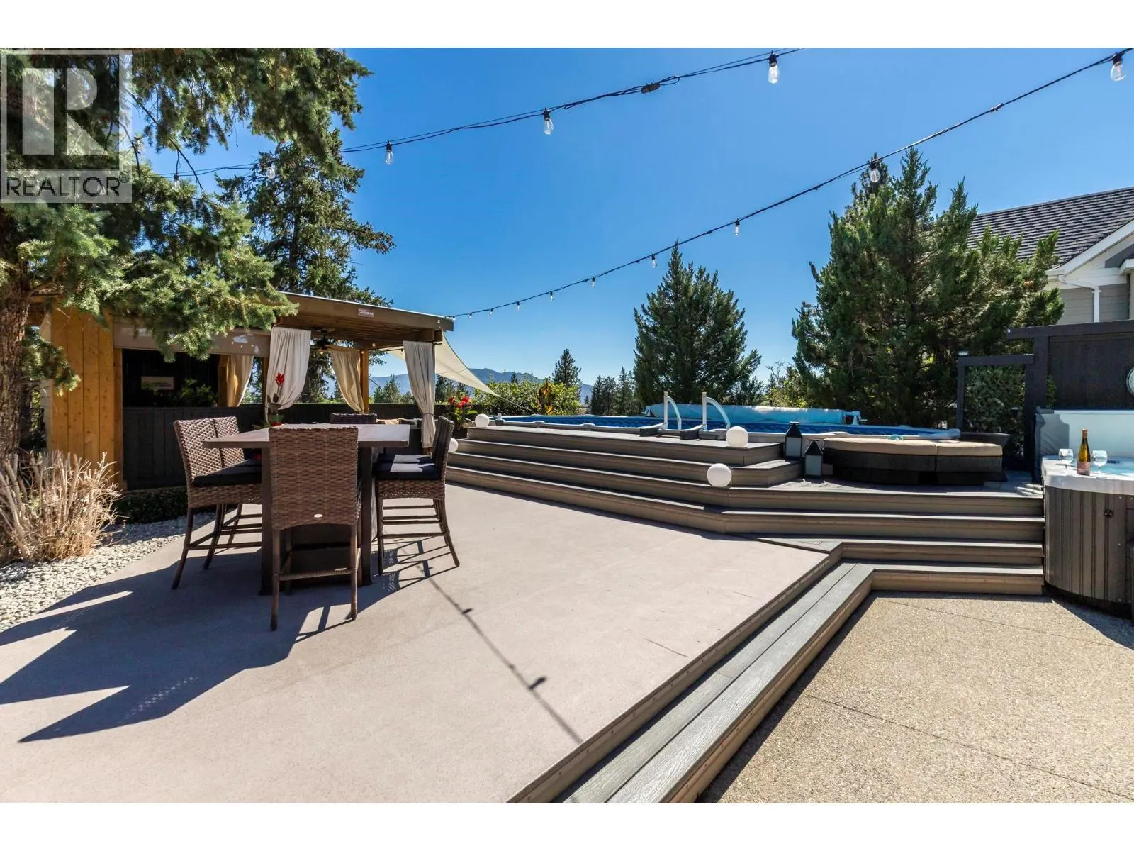 2415 Tallus Ridge Drive