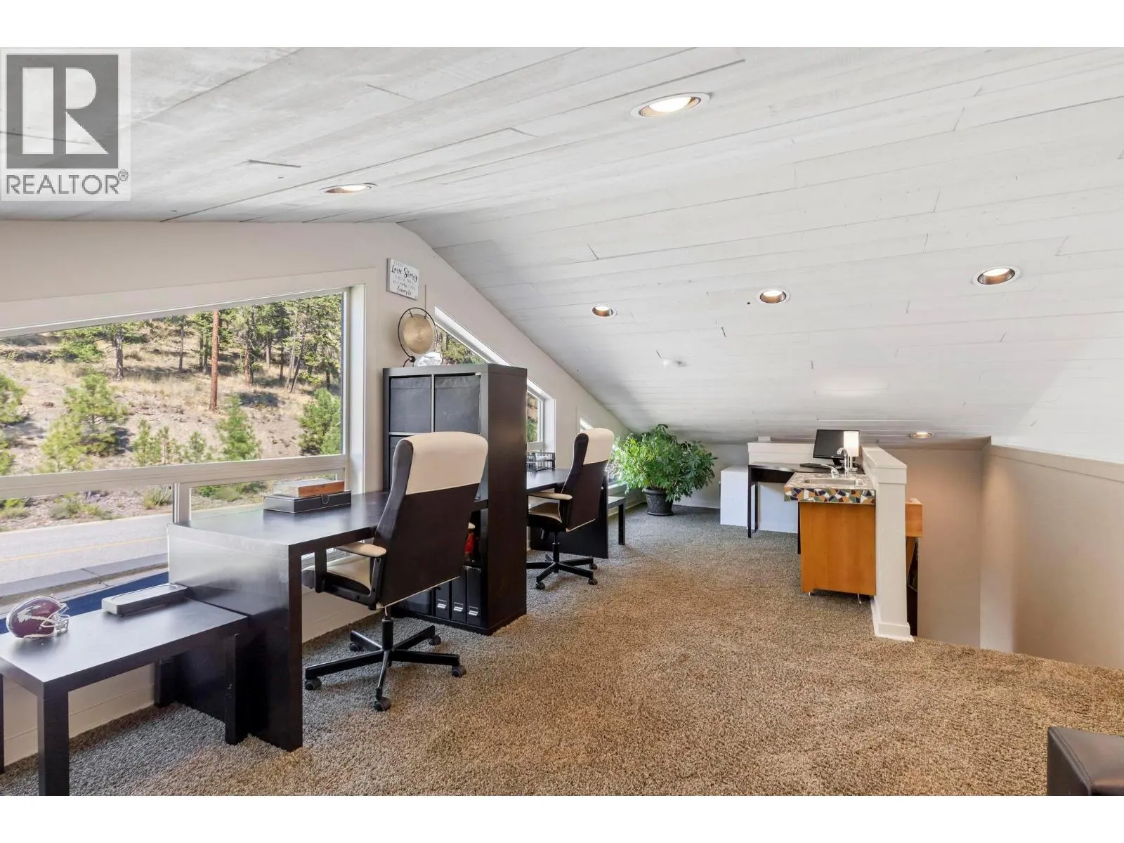 2415 Tallus Ridge Drive