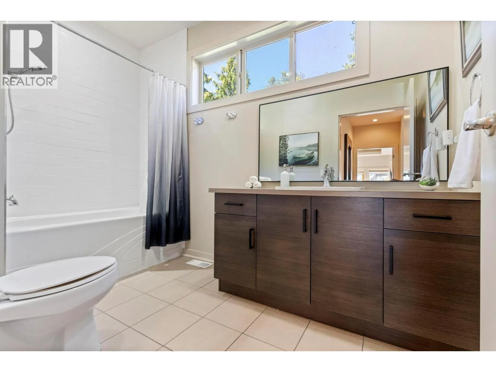 2415 Tallus Ridge Drive