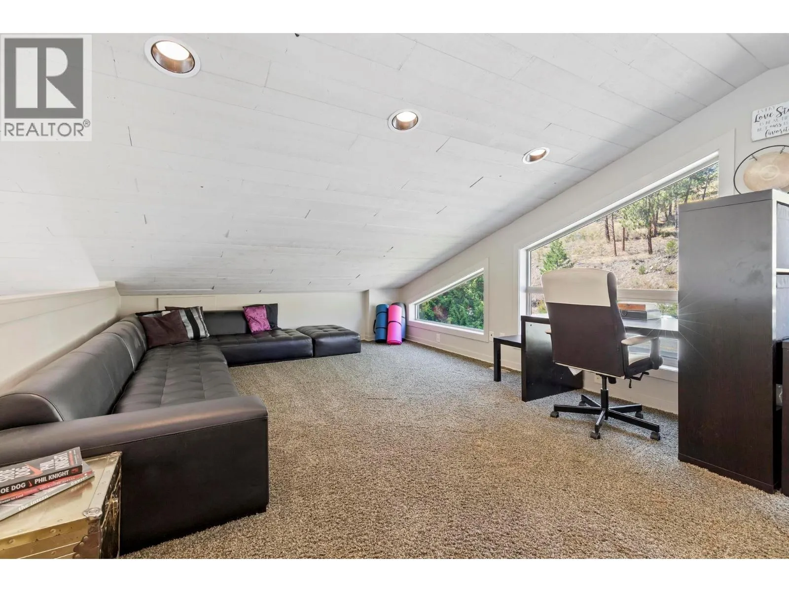2415 Tallus Ridge Drive