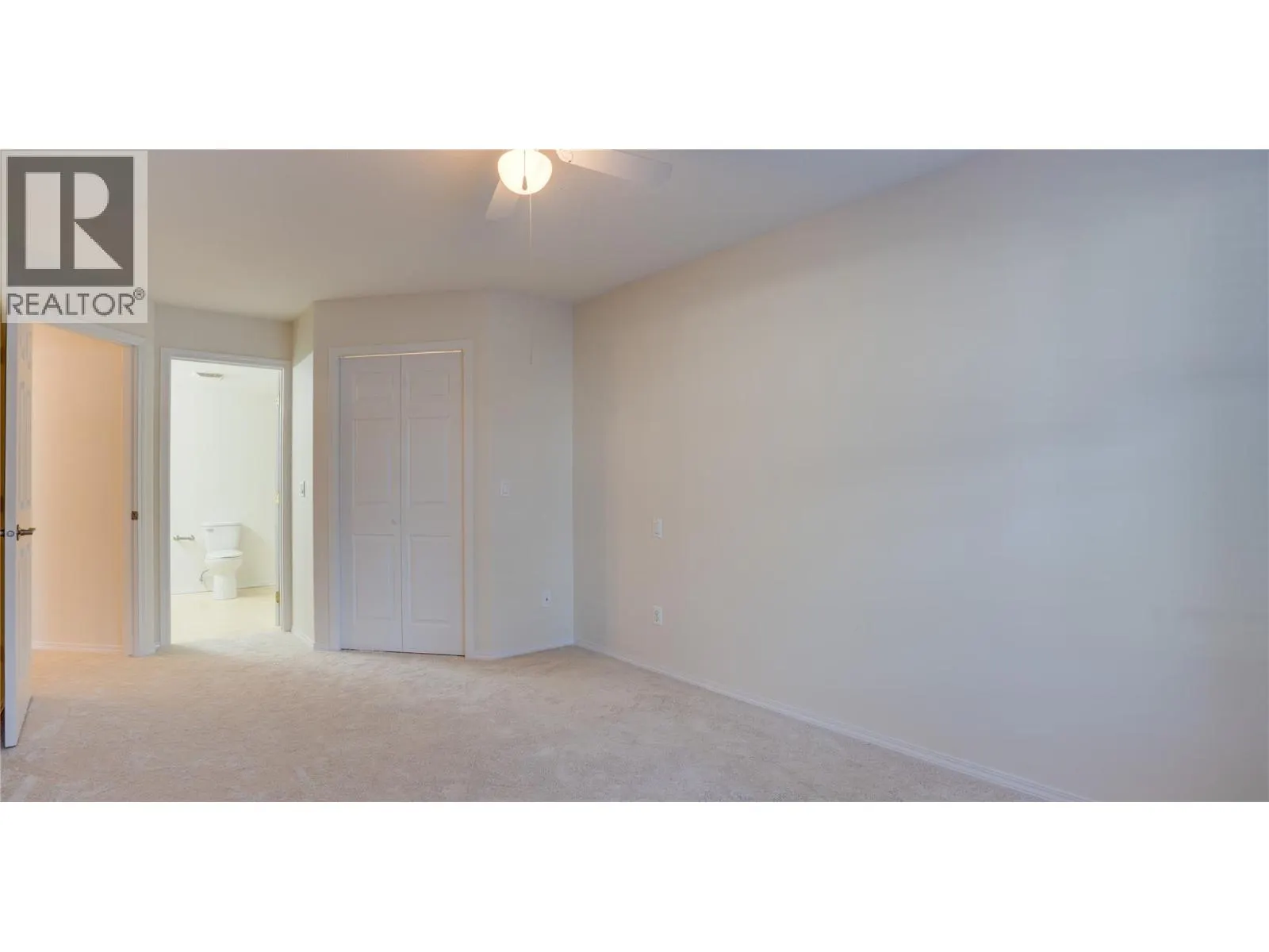 555 Houghton Road Unit# 115