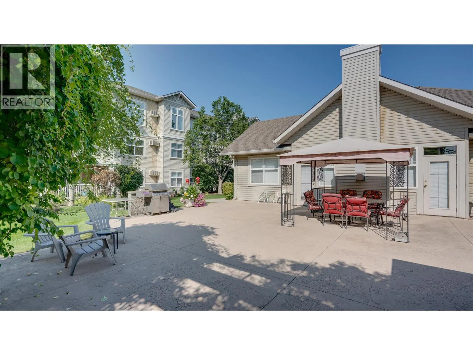 555 Houghton Road Unit# 115